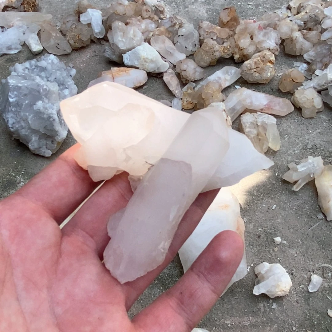水晶原石摆件未镶嵌水晶