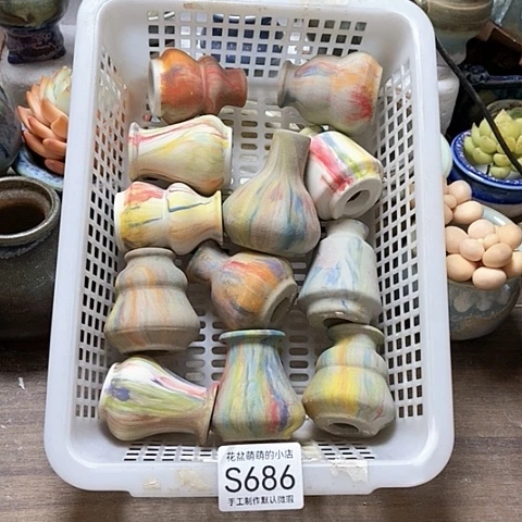 紫砂花盆686微瑕品口径2厘米左右的