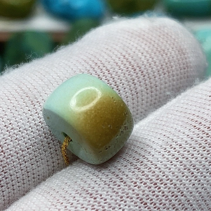 绿松石未镶嵌天然原矿 地大质检