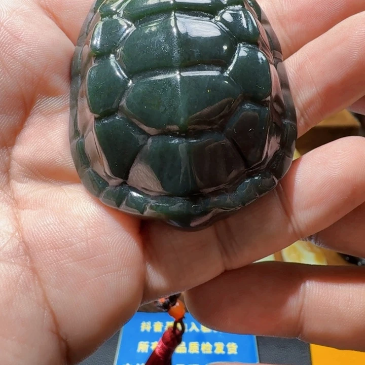 未镶嵌和田玉把件