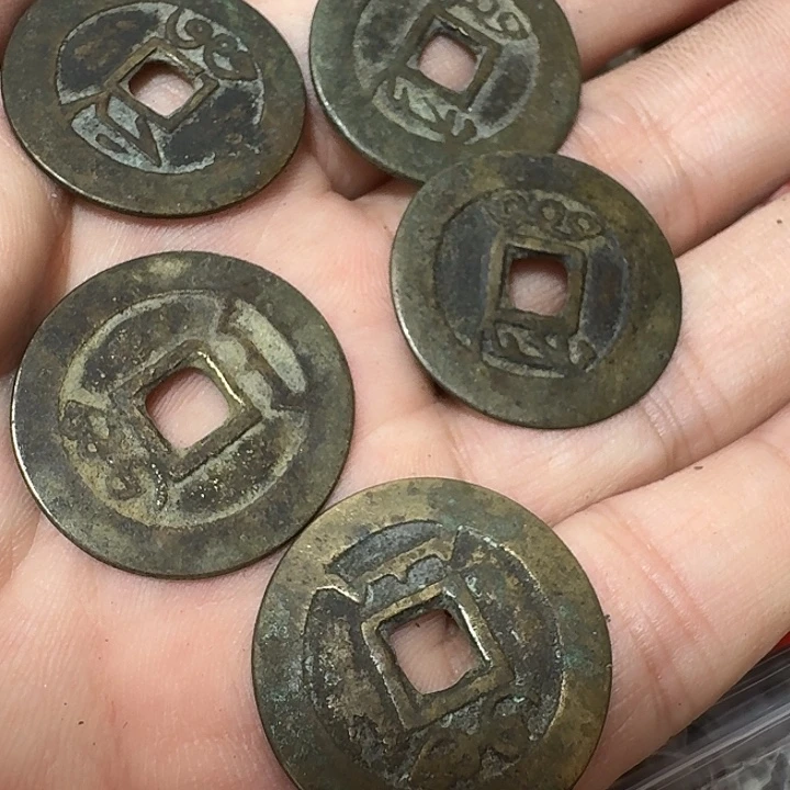 时***乐铜现代工艺品花钱