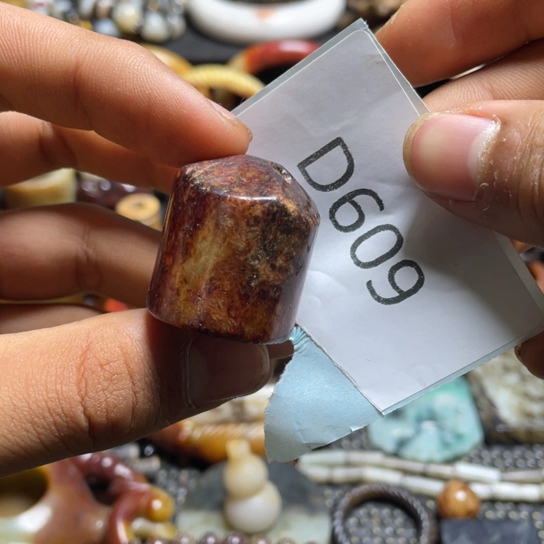 和田玉（糖玉）挂件未镶嵌