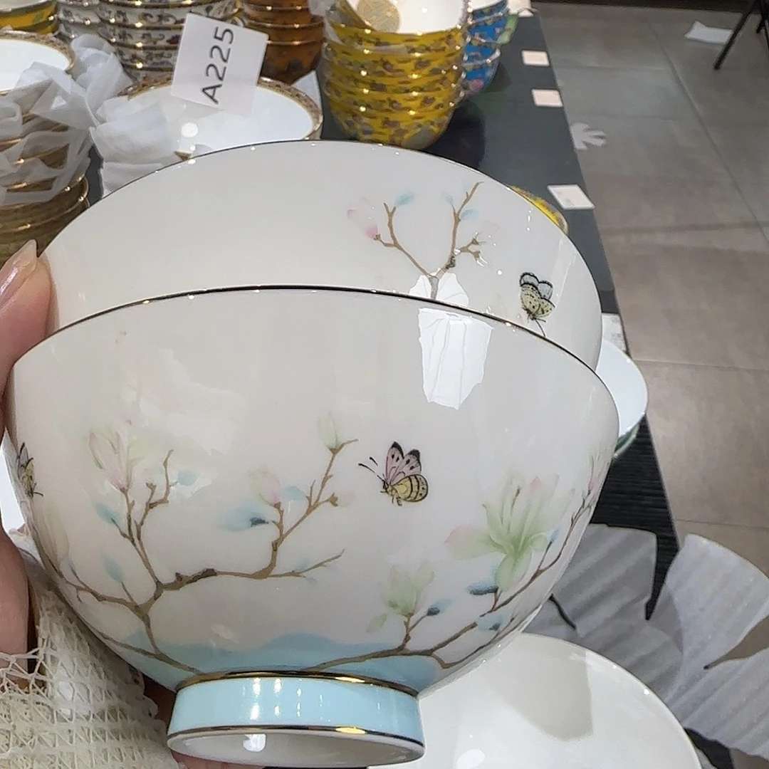钛合金骨瓷珐琅彩工艺