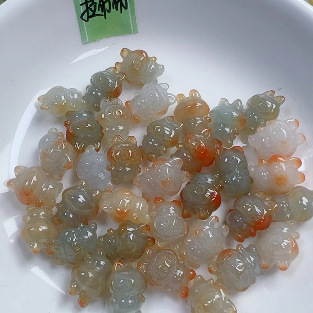 翡翠散珠翡翠拉布布一个可挑