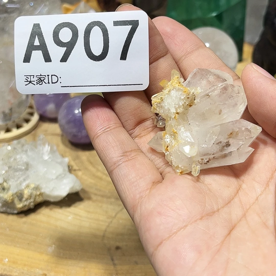未镶嵌珠宝半成品水晶N****t多样性发其一微瑕