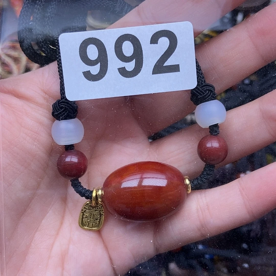 未镶嵌颈饰玛瑙/玉髓