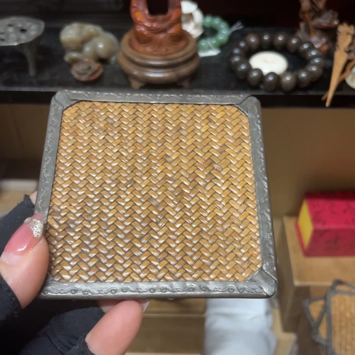 紫砂至此鲜花赠自己