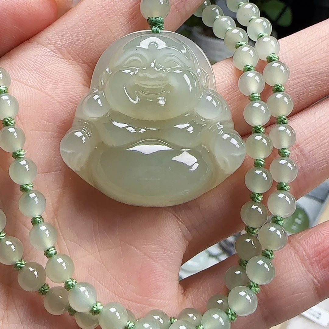 晴***嗒和田玉未镶嵌颈饰35
