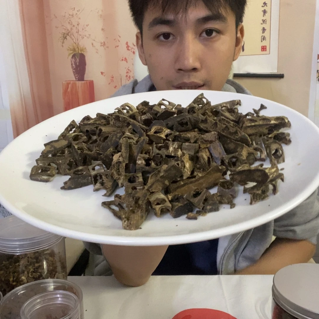 楠木60克哈哈哈哈哈哈哈哈哈