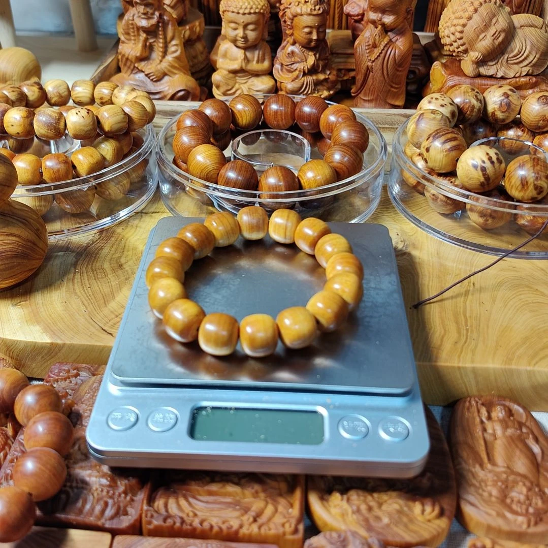 申**印太行崖柏手工艺品