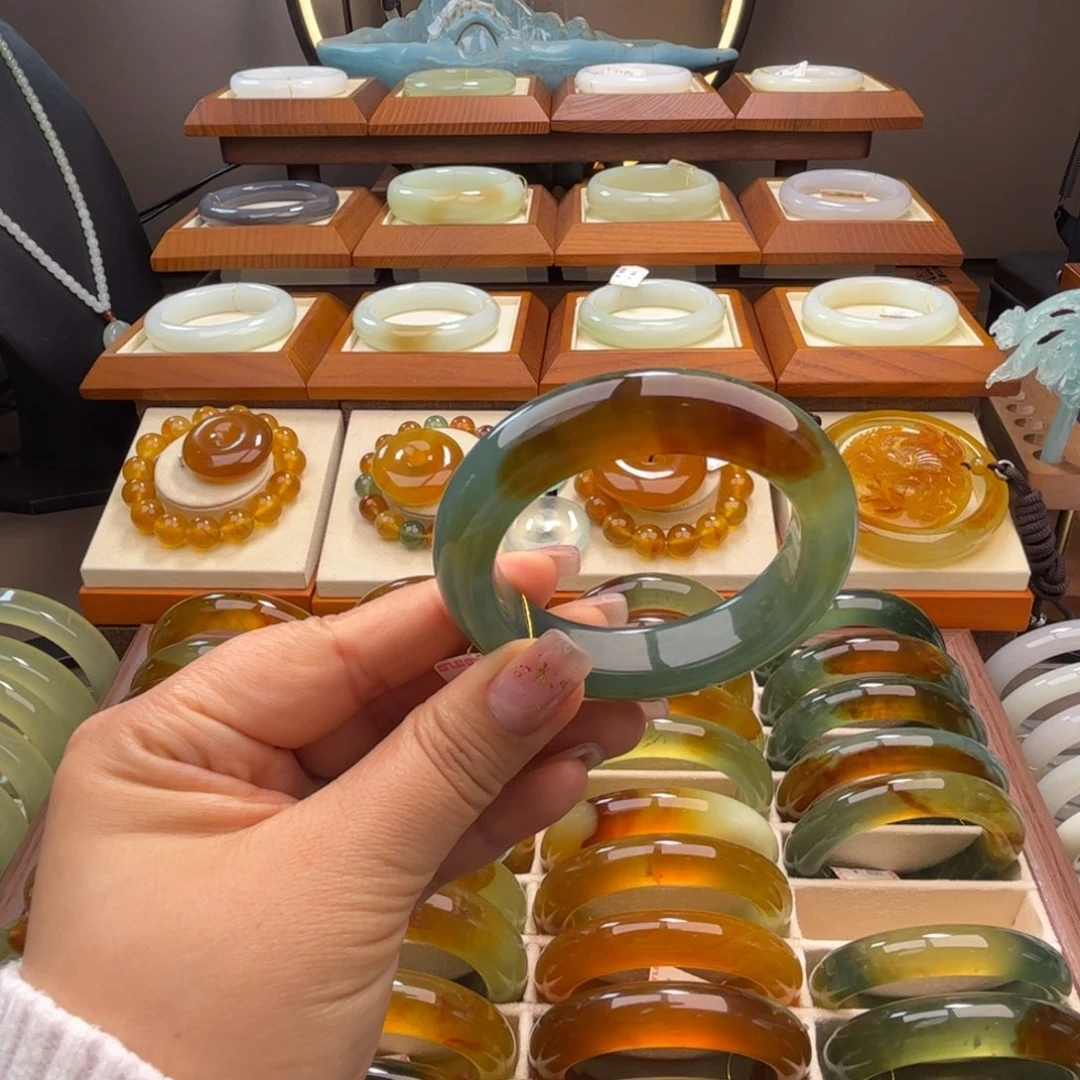 蛇纹石玉未镶嵌53-54