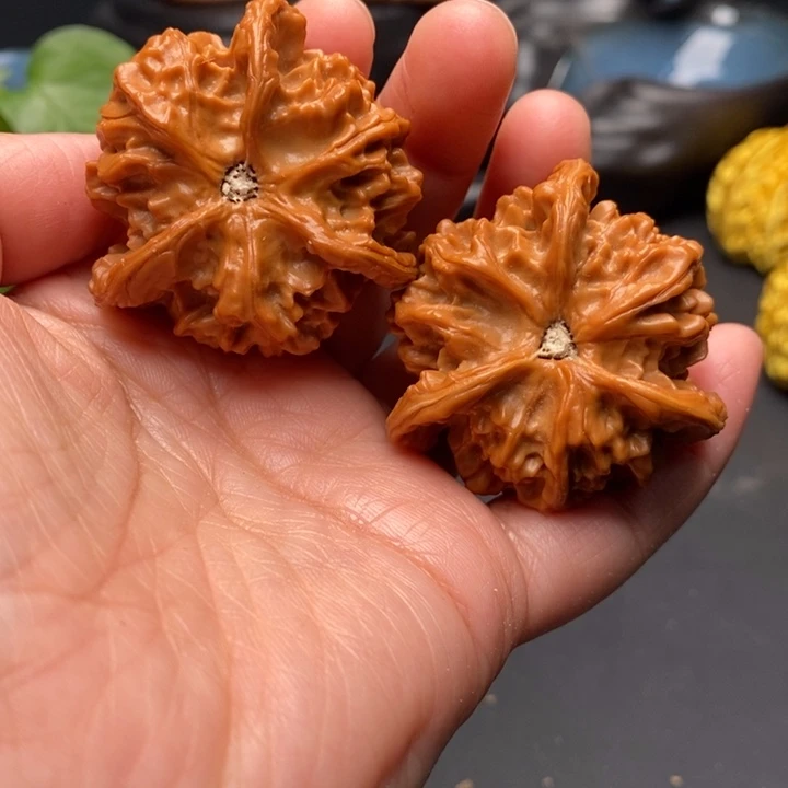 文玩核桃把件大三棱41尺