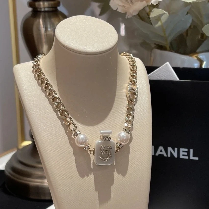 未使用 Chanel/香奈儿 项链香水瓶时尚百搭高级