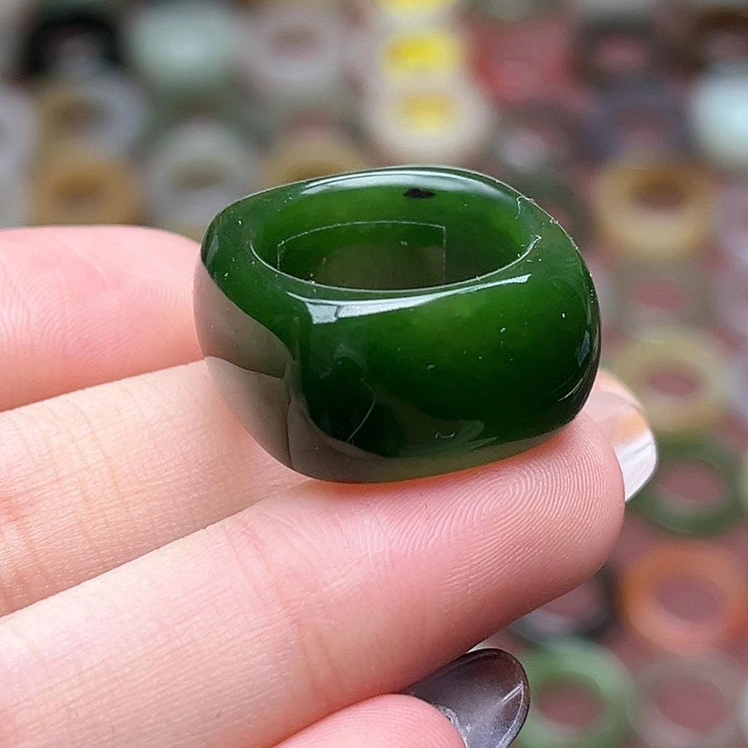 和田玉未镶嵌戒指16.1碧玉外方内圆