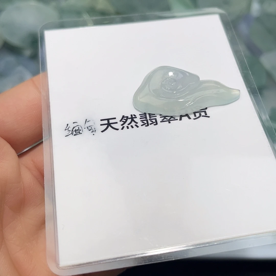 翡翠未镶嵌颈饰57889