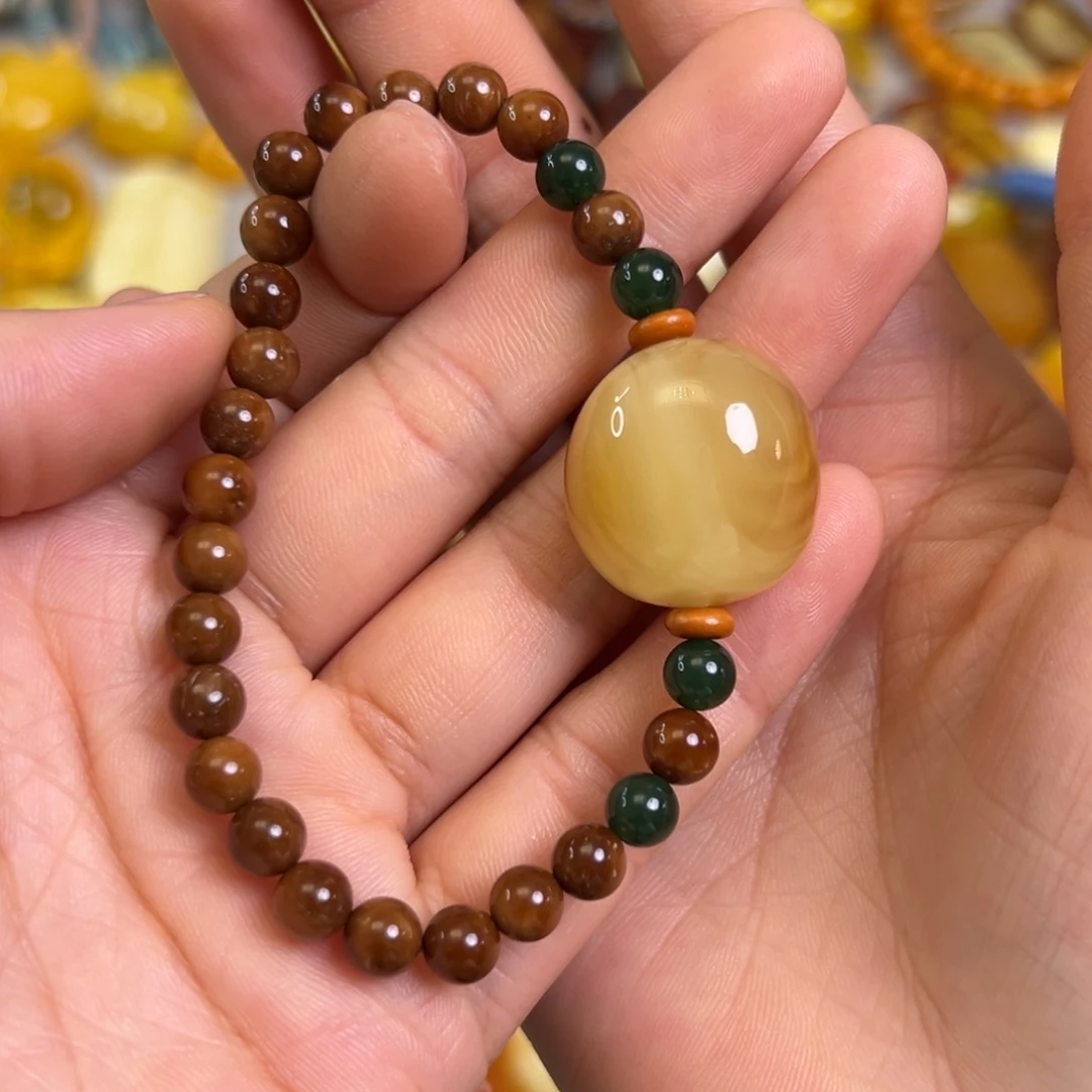 未镶嵌蜜蜡裸石蜜蜡