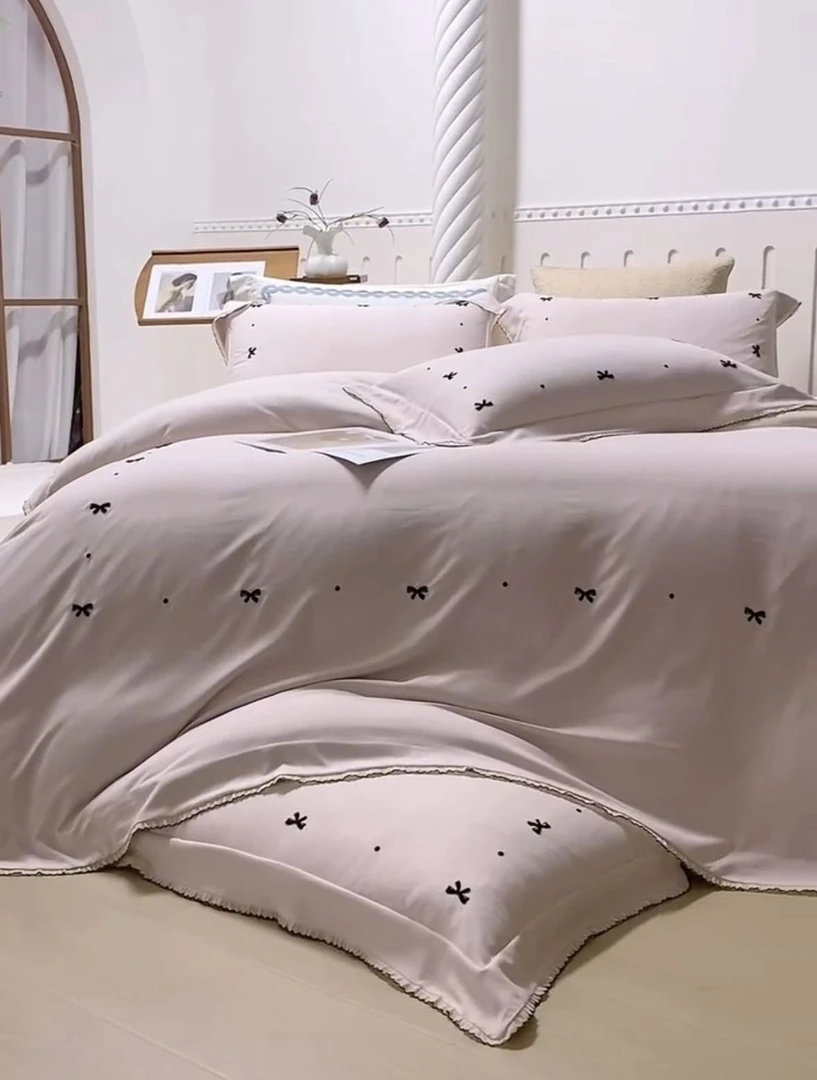 【杨闯专属】美嫁家纺柔感双斜纹丝绒花边蝴蝶结床单四件套-乐芙