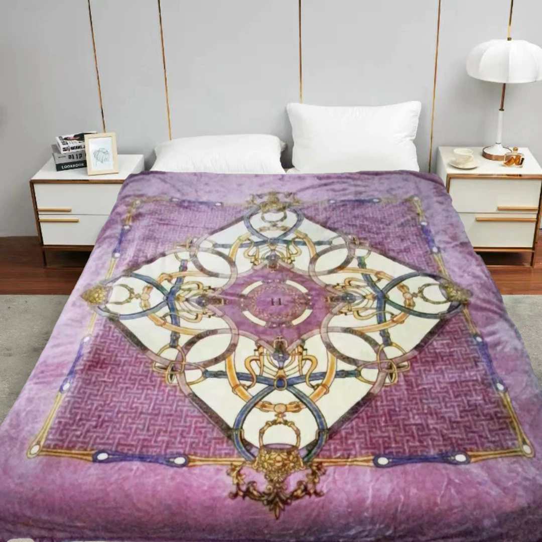 200*230cm 紫色链条 字母h 双层 午卧室加厚绒毛毯