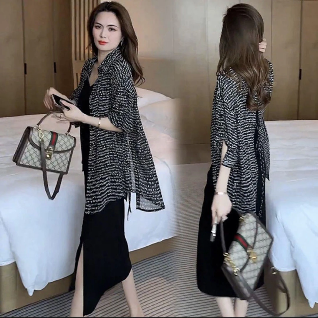 女装外披2025新款今年流行轻薄透气防晒服休闲时尚洋气质春夏外套