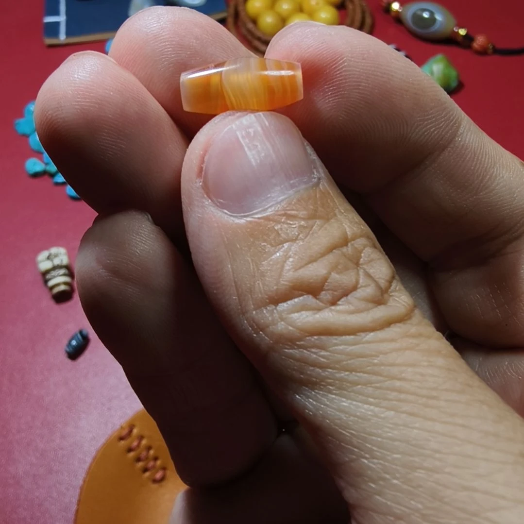 玛瑙/玉髓未镶嵌天然原矿玛瑙