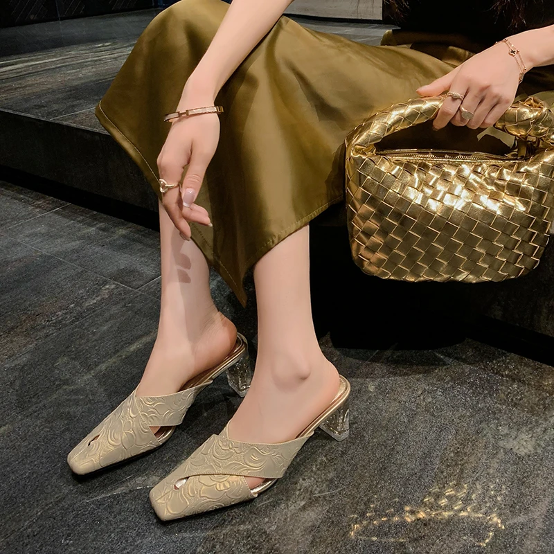 6.5CM国风方头包头拖鞋粗跟镂空水晶跟凉鞋夏季百搭高跟凉拖外穿