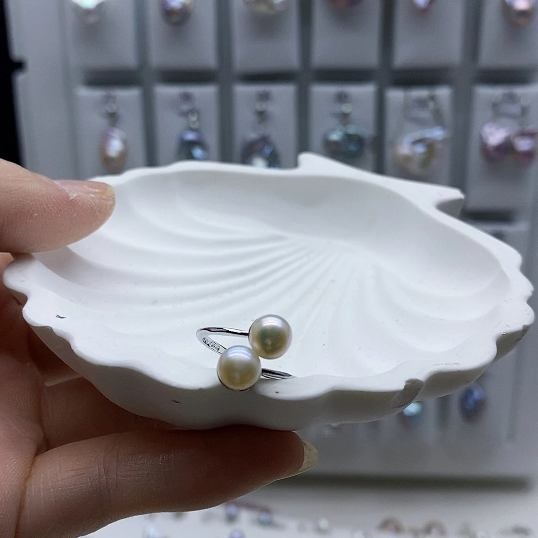 合金耳饰淡水珍珠