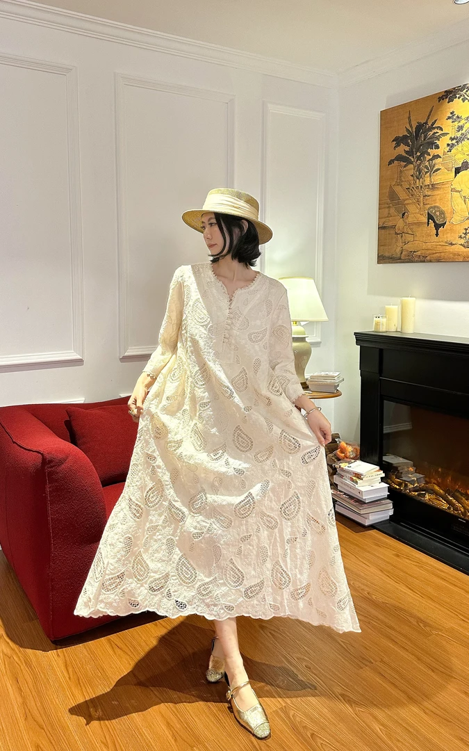 GU JIFEN｜厄瓜多尔｜复古腰果花宽松刺绣连衣裙女 200X55903