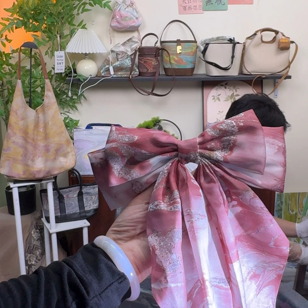 皮质铁合金蝴蝶结发夹