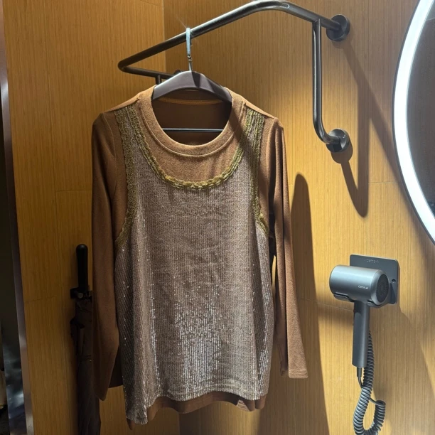 假两件亮片打底衫