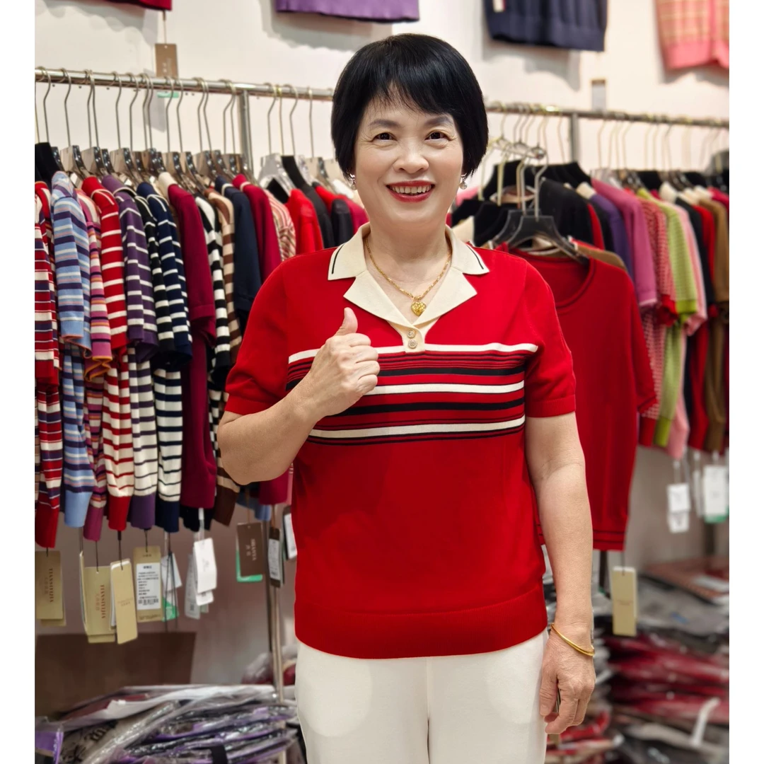 【高档天丝上衣】25年新款西装领气质中老年妈妈装8883