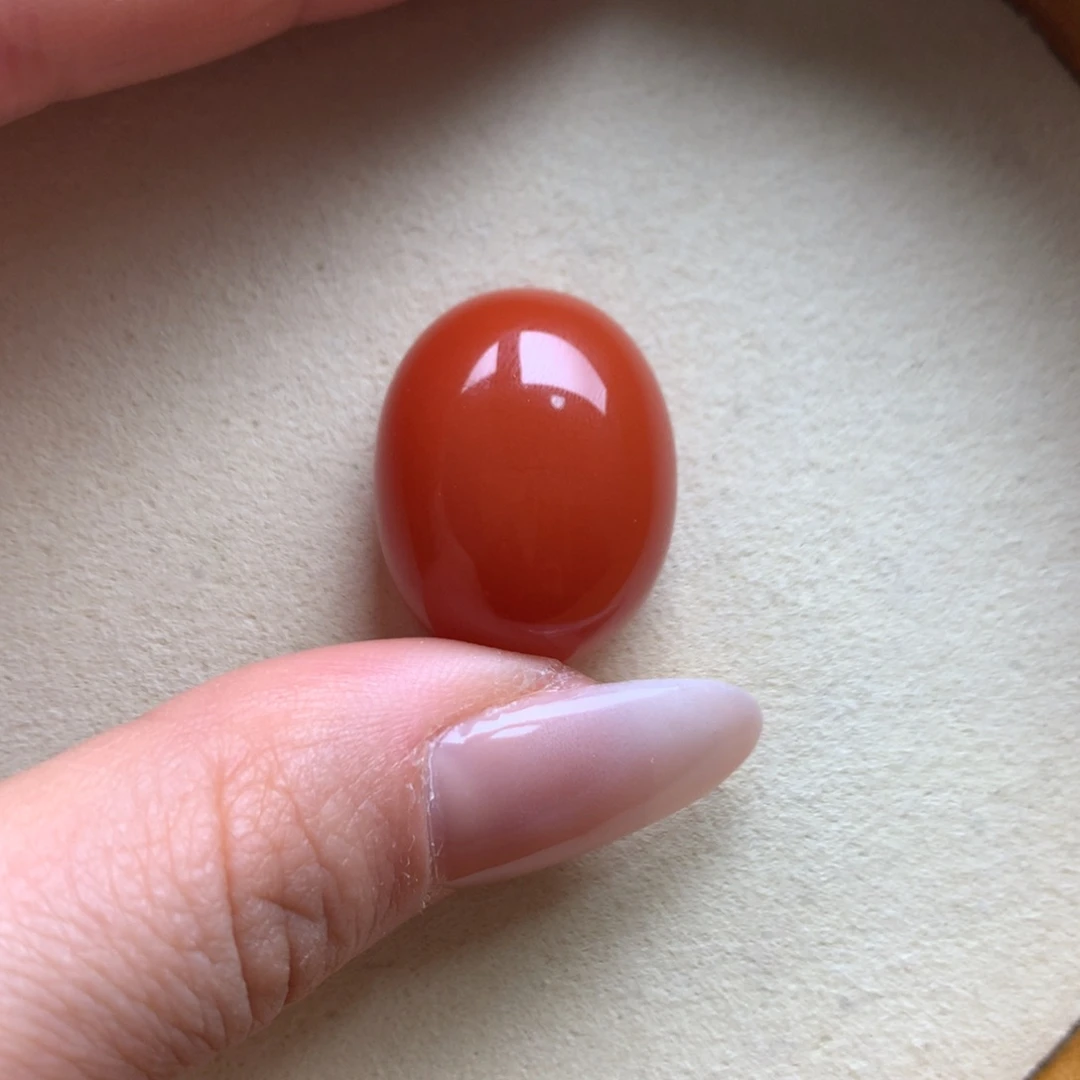 南红玛瑙未镶嵌保山天然原矿南红蛋面戒面