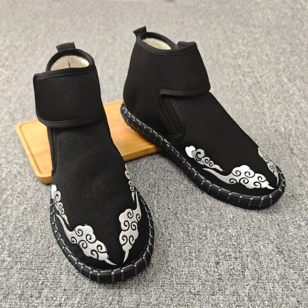 冬季户外加绒保暖加厚棉鞋柔软雪地靴男款刺绣软底手工魔术贴靴子