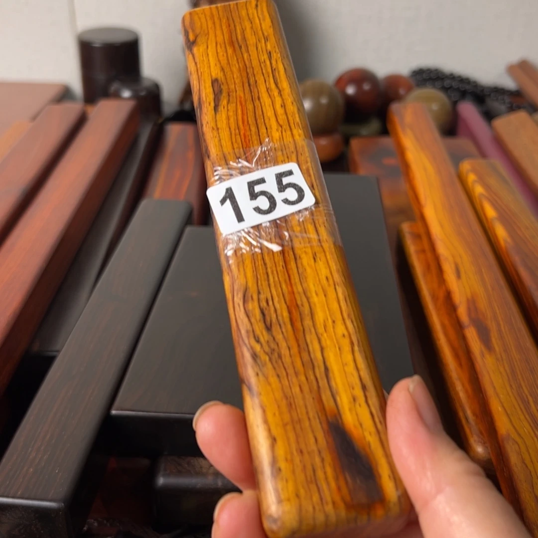 夜***夜维腊木（绿檀）微凹