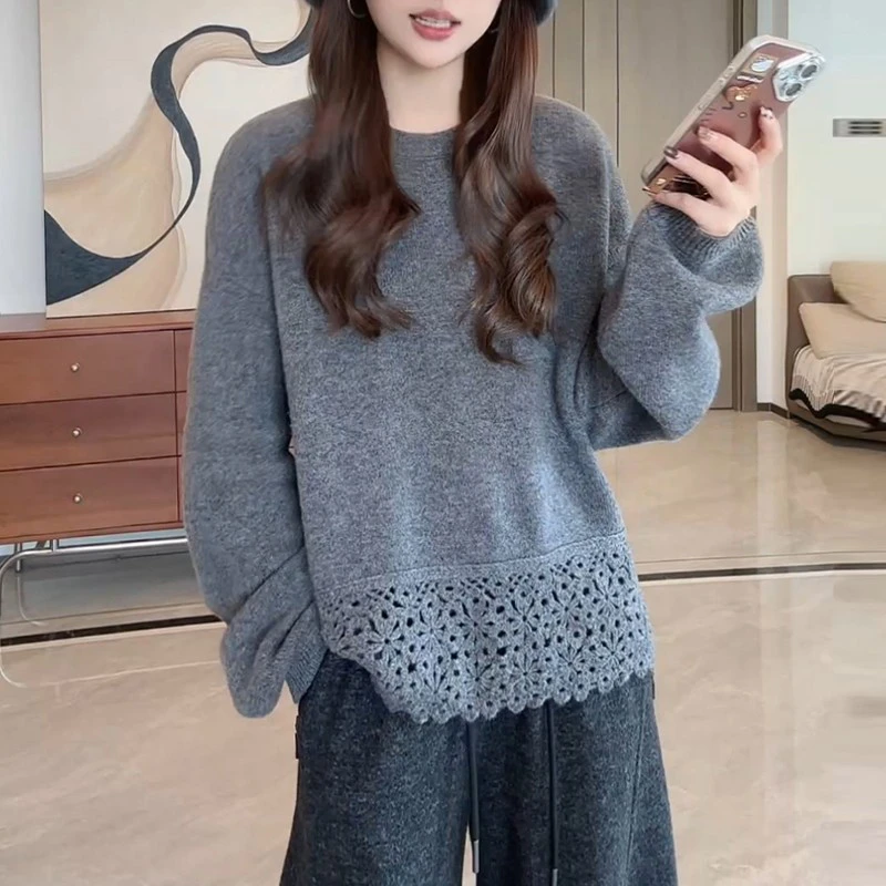 超好看下摆镂空软糯圆领针织衫女2025冬季新款宽松显瘦减龄上衣潮