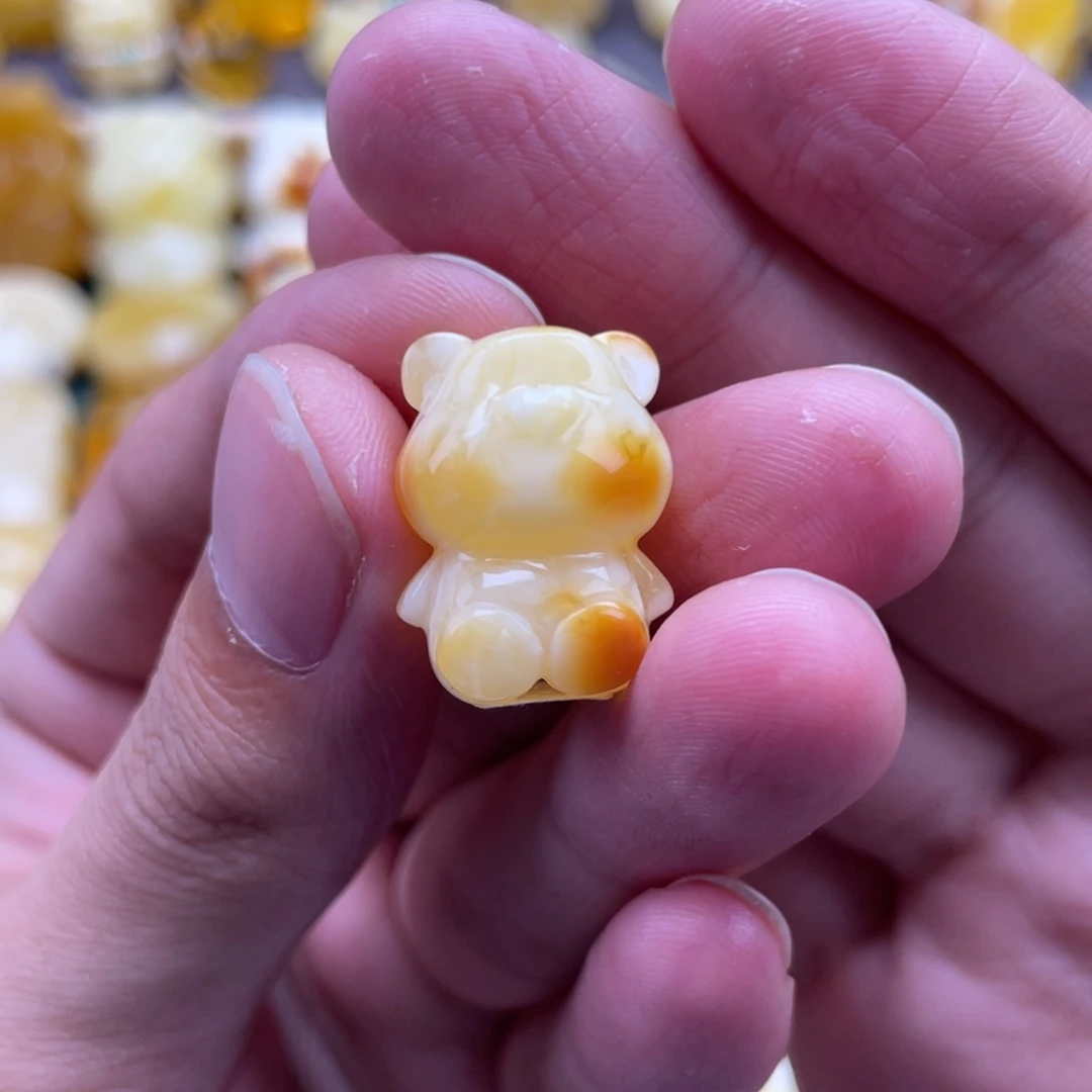 琥珀未镶嵌裸石蜜蜡