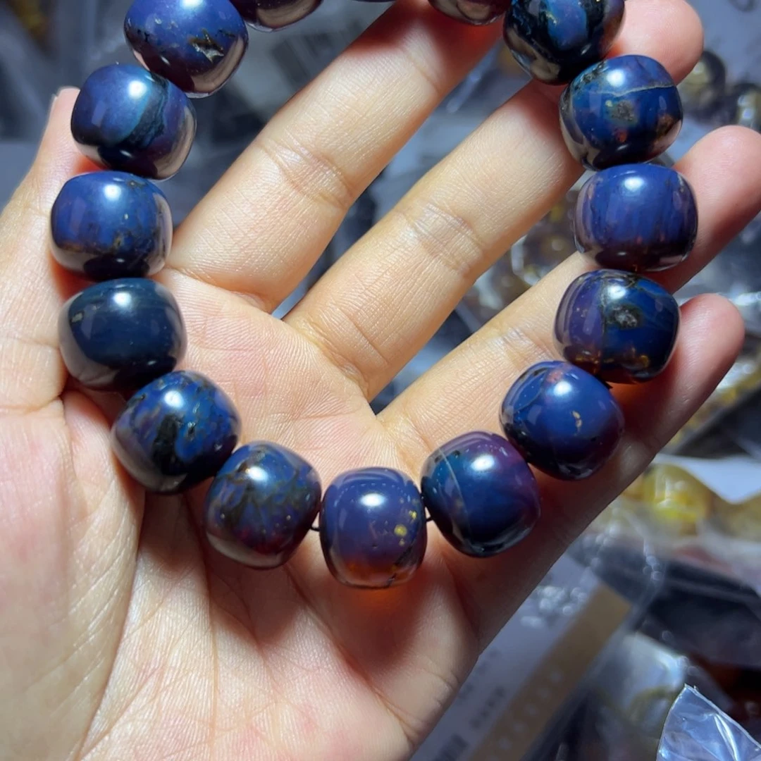 未镶嵌琥珀珠宝奇石297