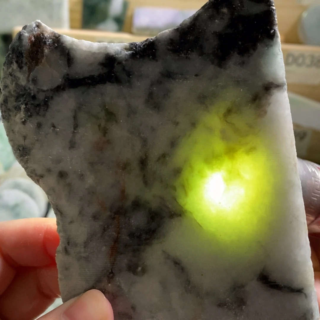 颈饰未镶嵌翡翠天然翡翠