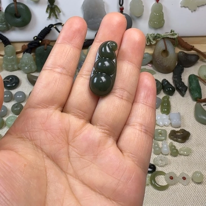 未镶嵌和田玉包链