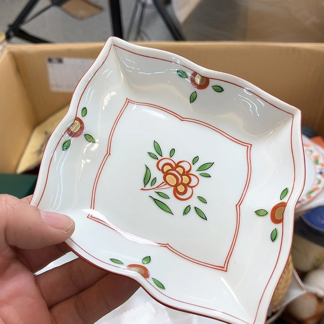 盖碗你们要的话明天再联系咯