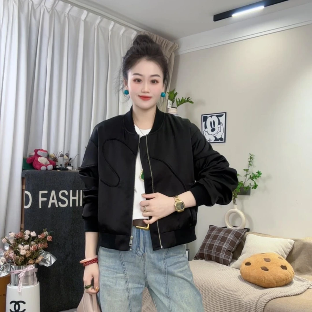 秋季新款2025休闲百搭时尚上衣女短款简约宽松外套秋季女外套