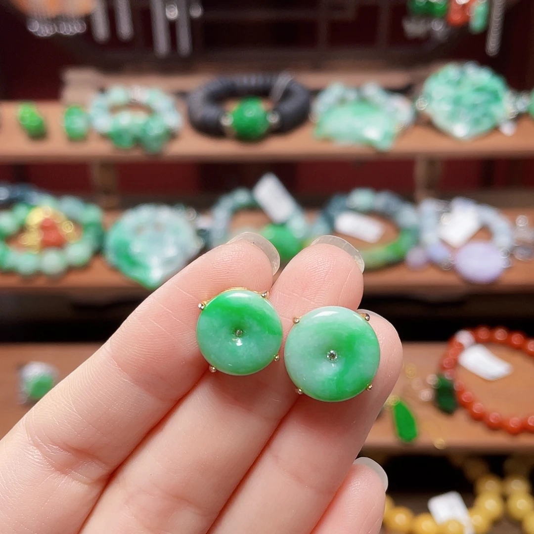 梧****未镶嵌手链翡翠饰品