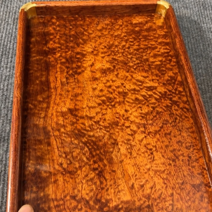 苏***人木缅甸花梨独板托盘