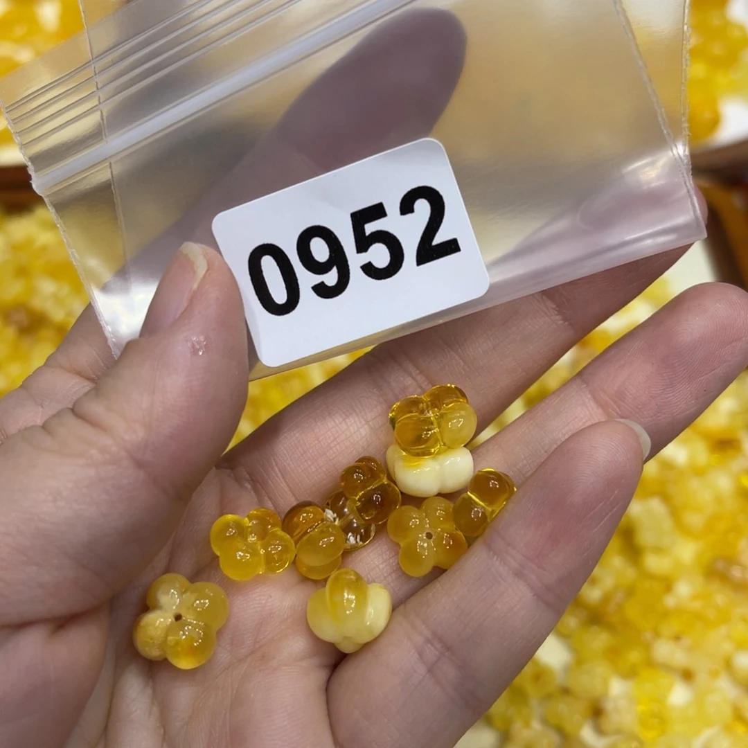 琥珀珠宝奇石未镶嵌酱****菜