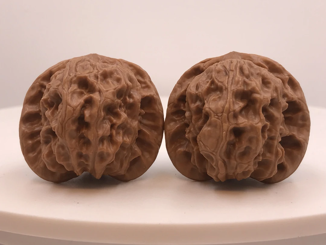 【700严选】38野狼文玩核桃