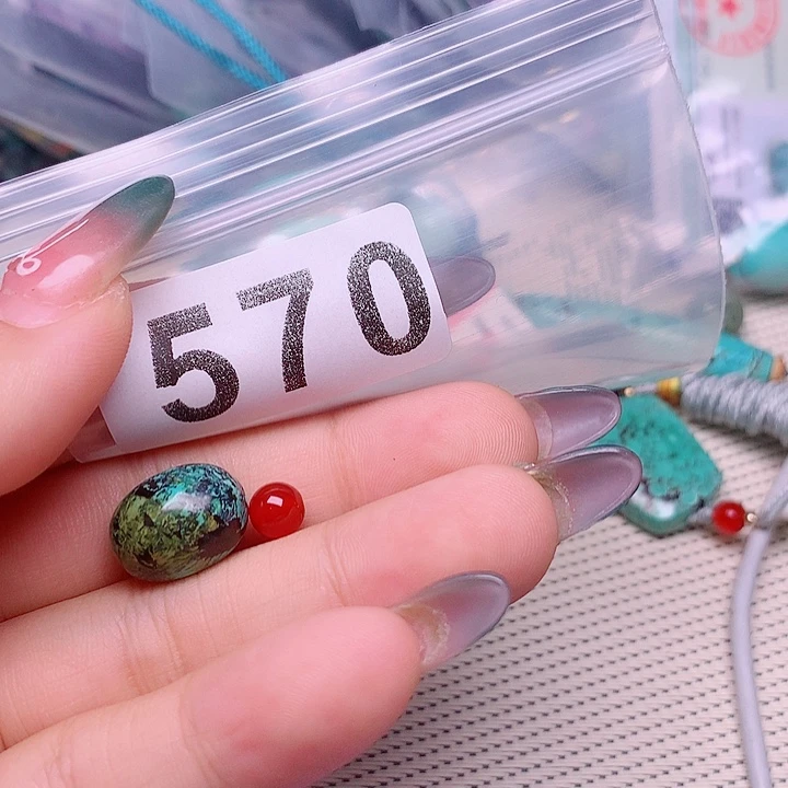 南红玛瑙未镶嵌珠宝奇石