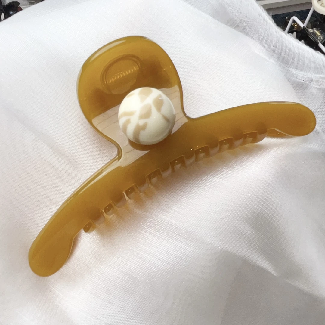 醋酸珠子琥珀黄韩版复古后脑勺盘发时尚百搭鲨鱼夹