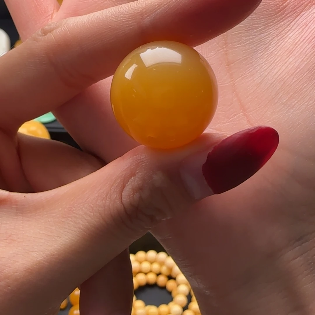 蛋***旦石英质玉未镶嵌颈饰