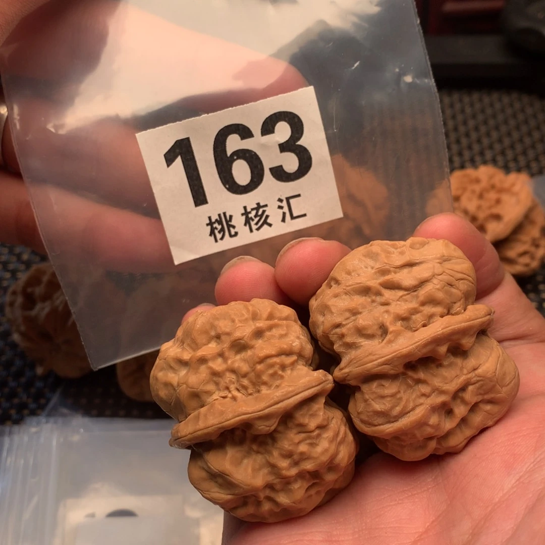 文玩核桃把件皆*蛤蟆头41