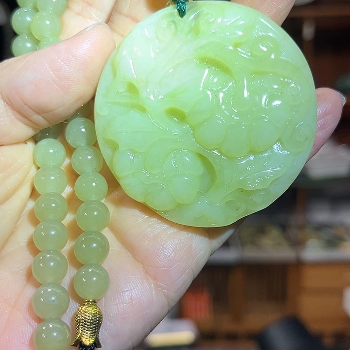 未镶嵌岫玉毛衣链