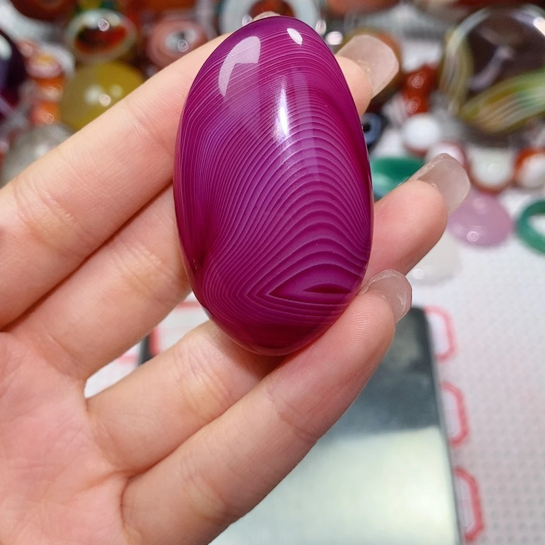 王****玛瑙/玉髓未镶嵌珠宝奇石